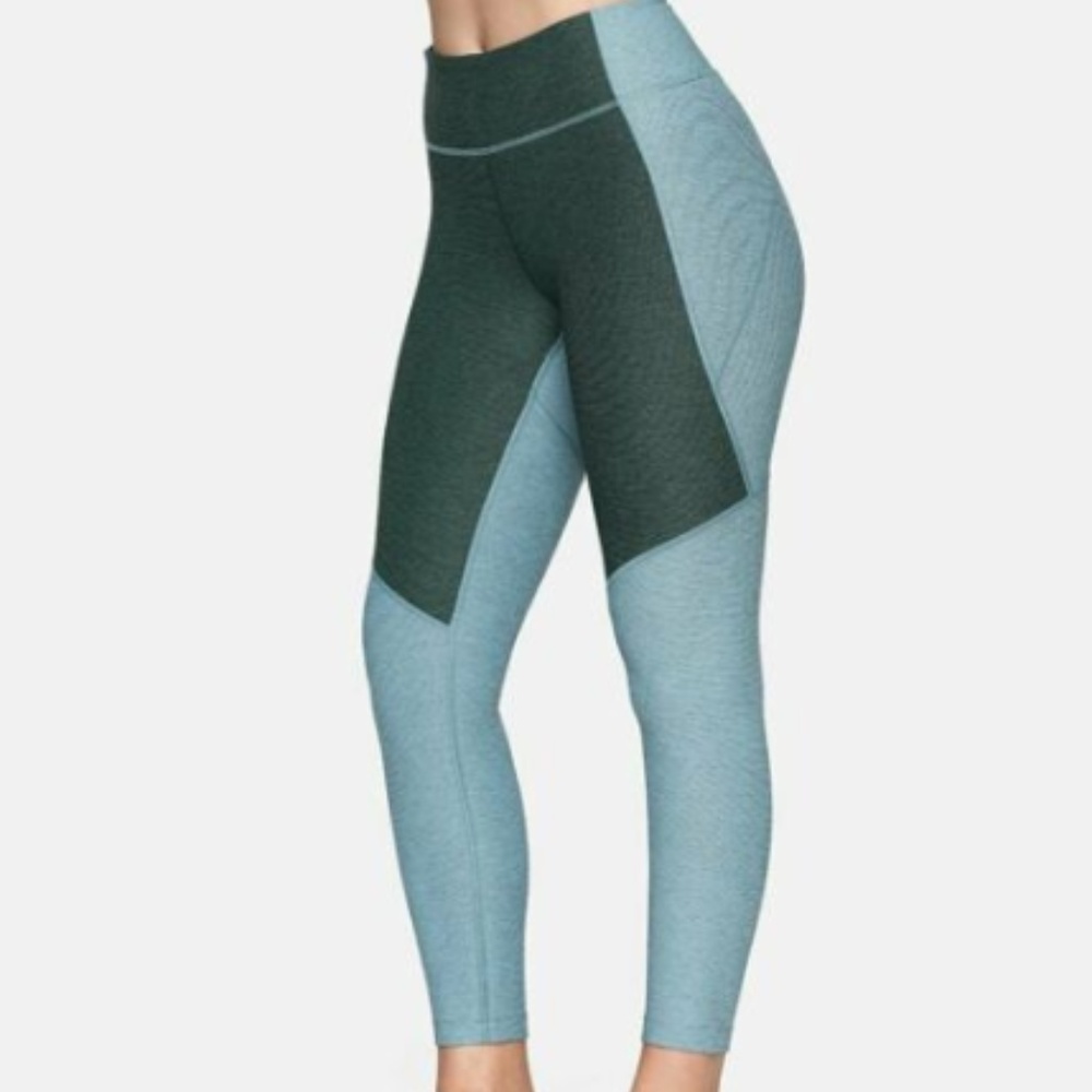 Outdoor Voices 3/4 Two tone leggings